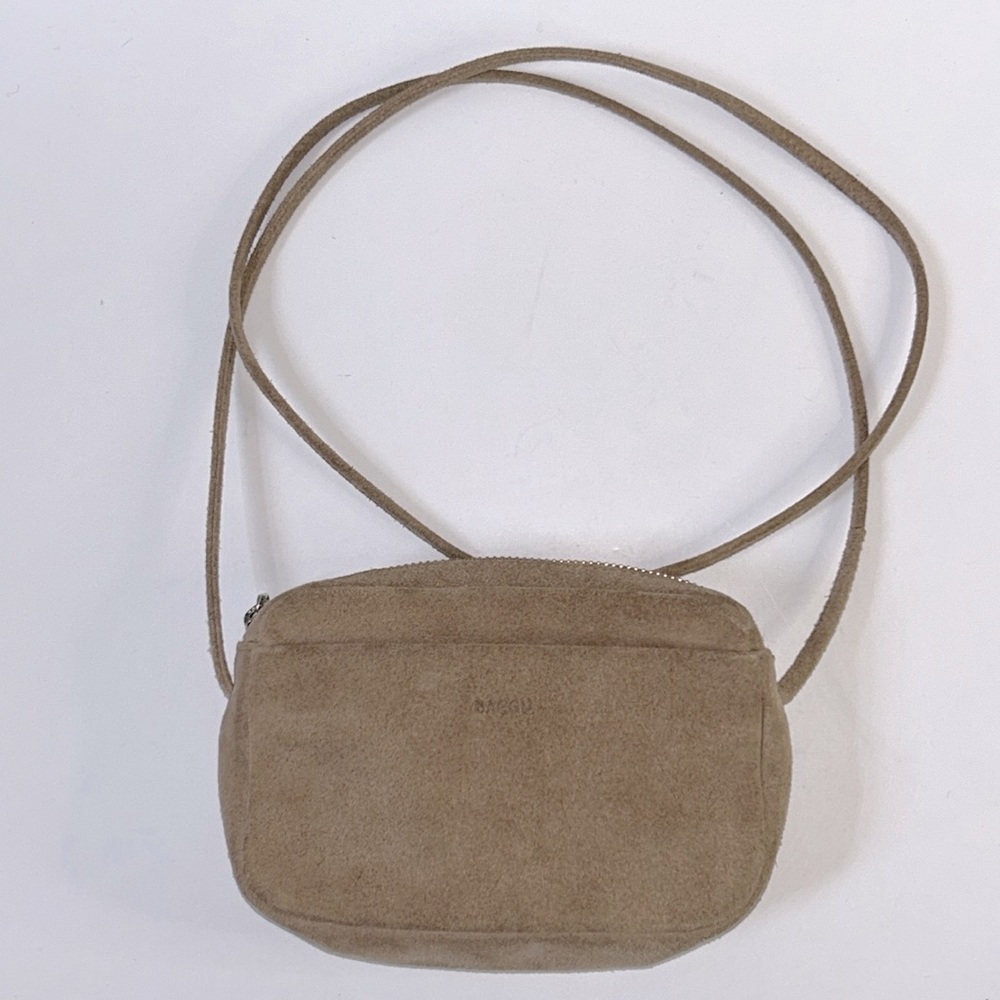 Baggu beige tan “dune” suede shoulder crossbody bag. - Picture 3 of 6